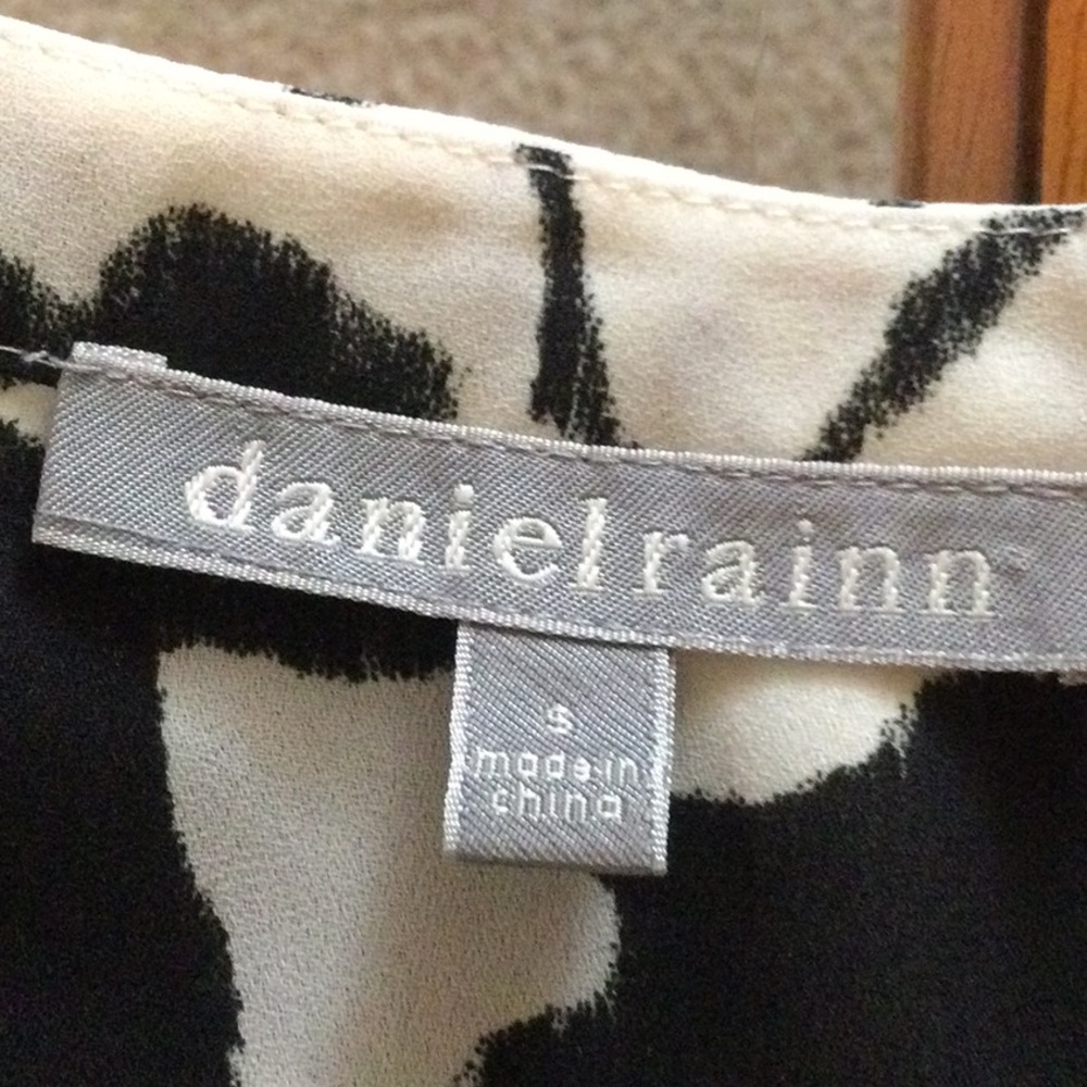 Danielrainn Blouse - Picture 6 of 8